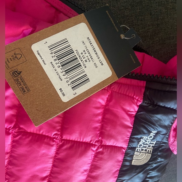 The North Face Jacket - Picture 3 of 5